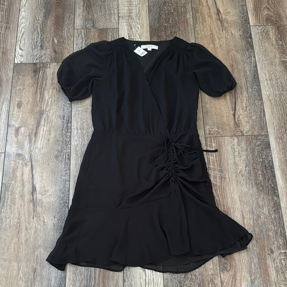 NWT Ann Taylor Loft Black Ruched Dress Size 2